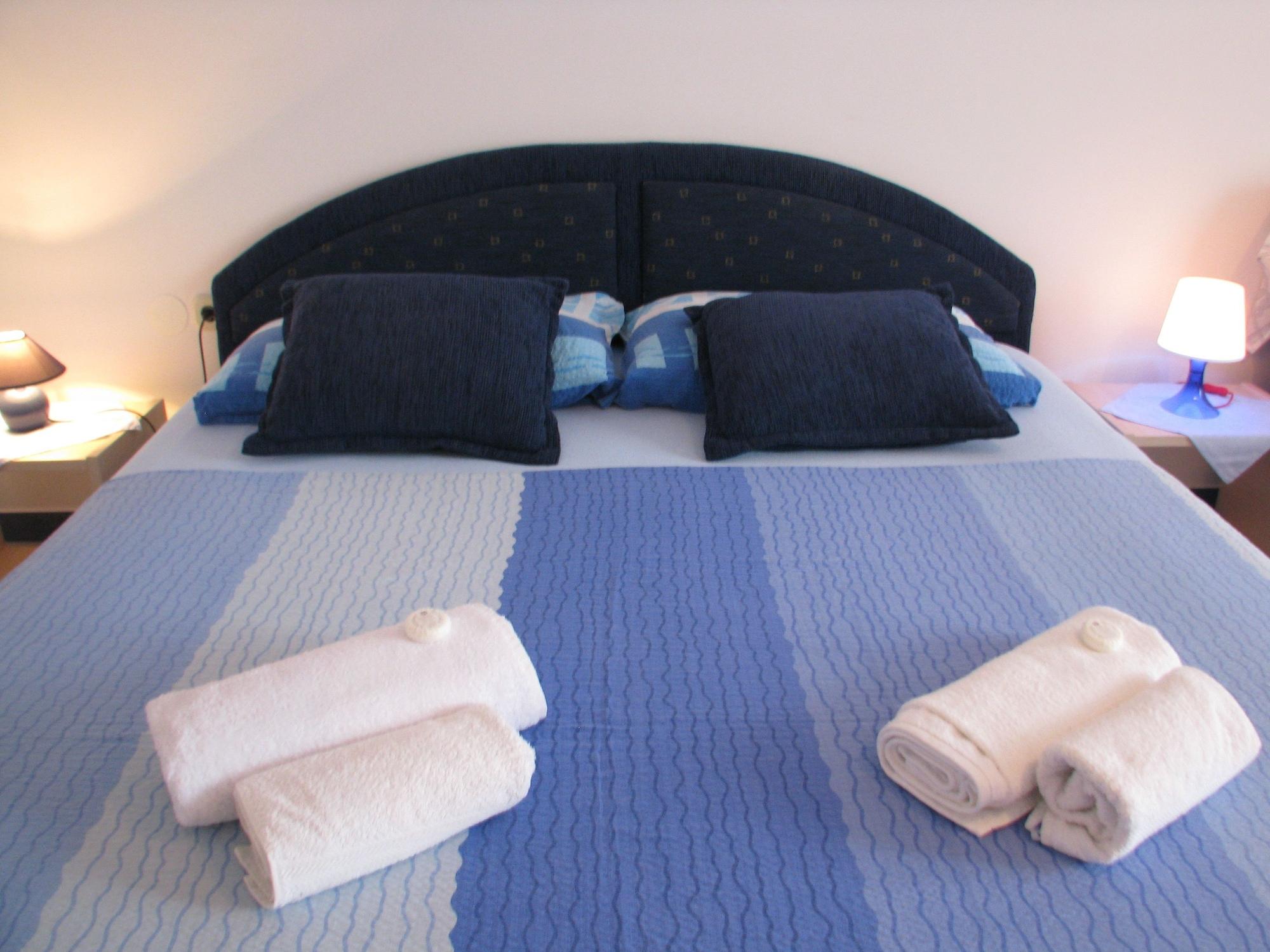 Apartments Srkoc Pinezići المظهر الخارجي الصورة